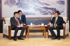 文化和旅游部副部长会见蒙古国教育文化